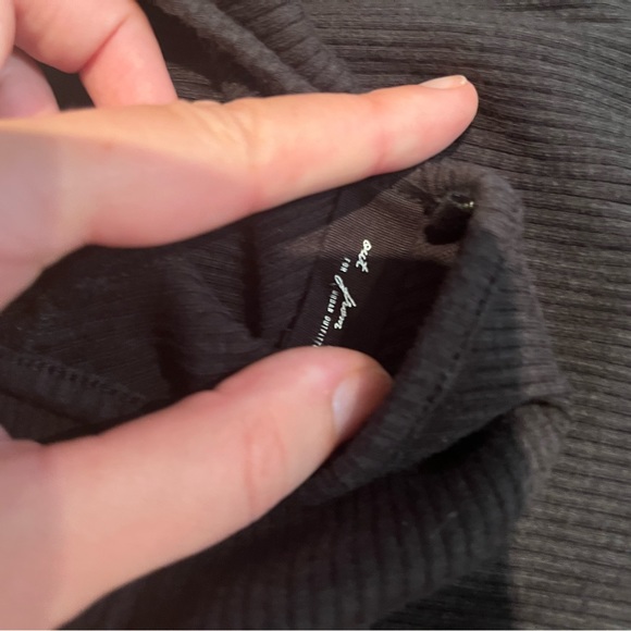 Halter top bodysuit Urban Outfitters - Picture 3 of 3